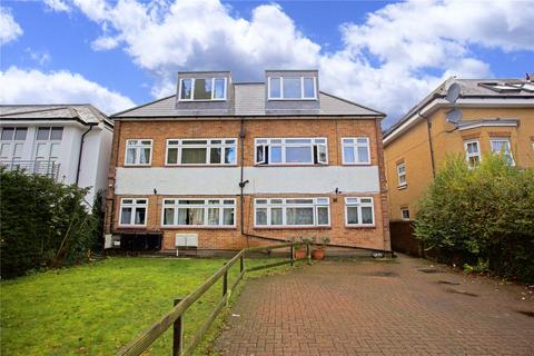 2 bedroom penthouse to rent, Sunningfields Road, London, NW4