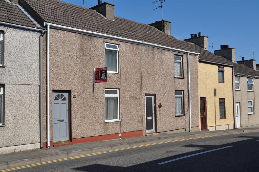 Kingsland Road, Holyhead 3 bed house £515 pcm (£119 pw)