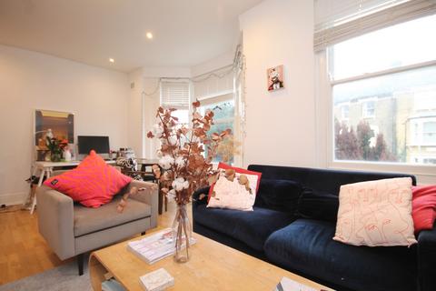 2 bedroom flat to rent, Freegrove Road, Islington, N7