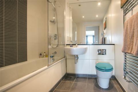 2 bedroom apartment to rent, Spa Road, London, SE16