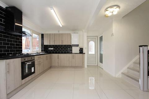34 Grove Close, Manchester, M14 5WB