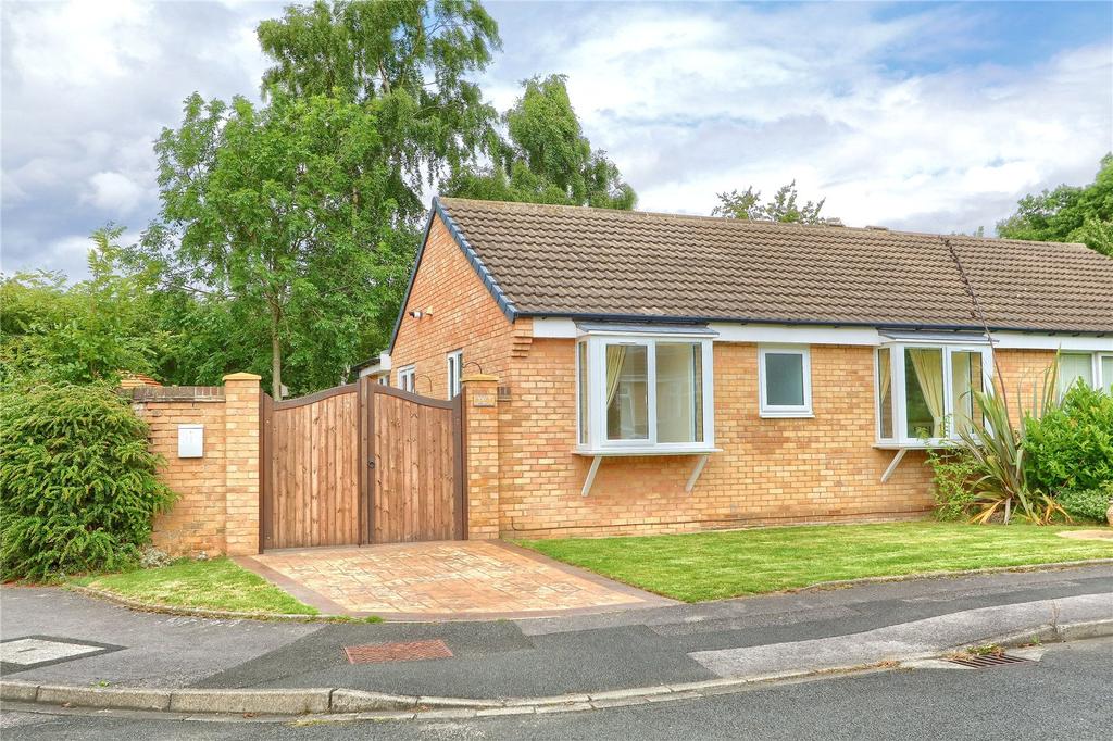 Willowbank, Coulby Newham 2 bed semidetached bungalow £149,950