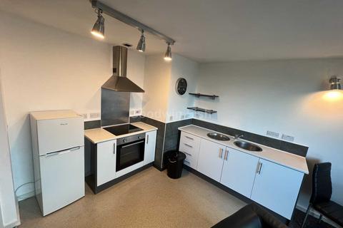 2 bedroom apartment to rent - City Point 2, 156 Chapel Street, Salford