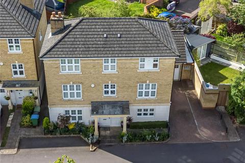 Colnhurst Road, Nascot Wood, Hertfordshire