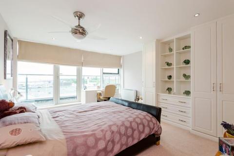 2 bedroom apartment to rent - WESTGATE APARTMENTS, LEEMAN ROAD, YORK, YO26 4ZP