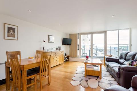 2 bedroom apartment to rent - WESTGATE APARTMENTS, LEEMAN ROAD, YORK, YO26 4ZP