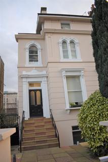 Swiss cottage , NW6