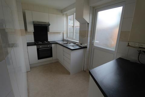 3 bedroom terraced house to rent, Canonsleigh Road, Dagenham, Essex, RM9