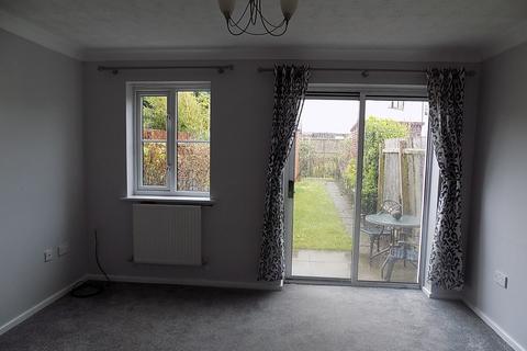 2 bedroom terraced house to rent, Cedar Avenue, Doddington