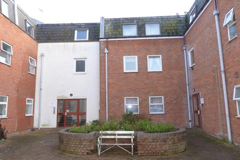 1 bedroom flat to rent, Lesanne Court, Gloucester