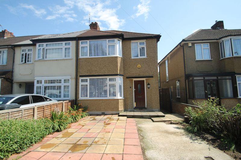 Carr Road, Northolt 3 bed terraced house £469,950