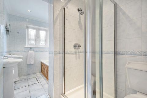 142 Devonshire Road, Hornchurch, RM12 4LW
