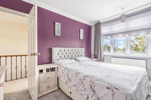 142 Devonshire Road, Hornchurch, RM12 4LW
