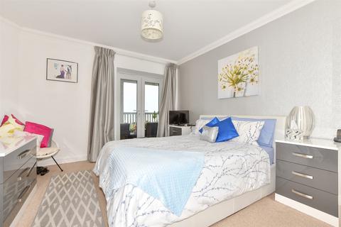 2 bedroom flat for sale, Eastern Esplanade, Margate, Kent