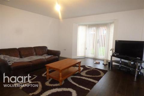 3 bedroom semi-detached house to rent, Hendon Avenue, Wolverhampton