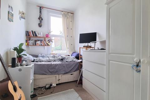 2 bedroom flat to rent, 461 Lordship Lane, London, SE22