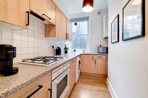 2 bedroom flat to rent, Wells Street, Fitzrovia, London, W1T