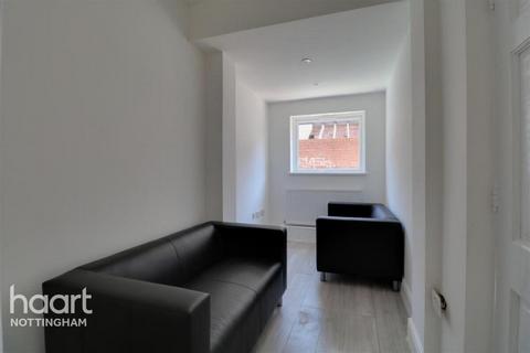 1 bedroom in a house share to rent, Radford Road, Nottingham