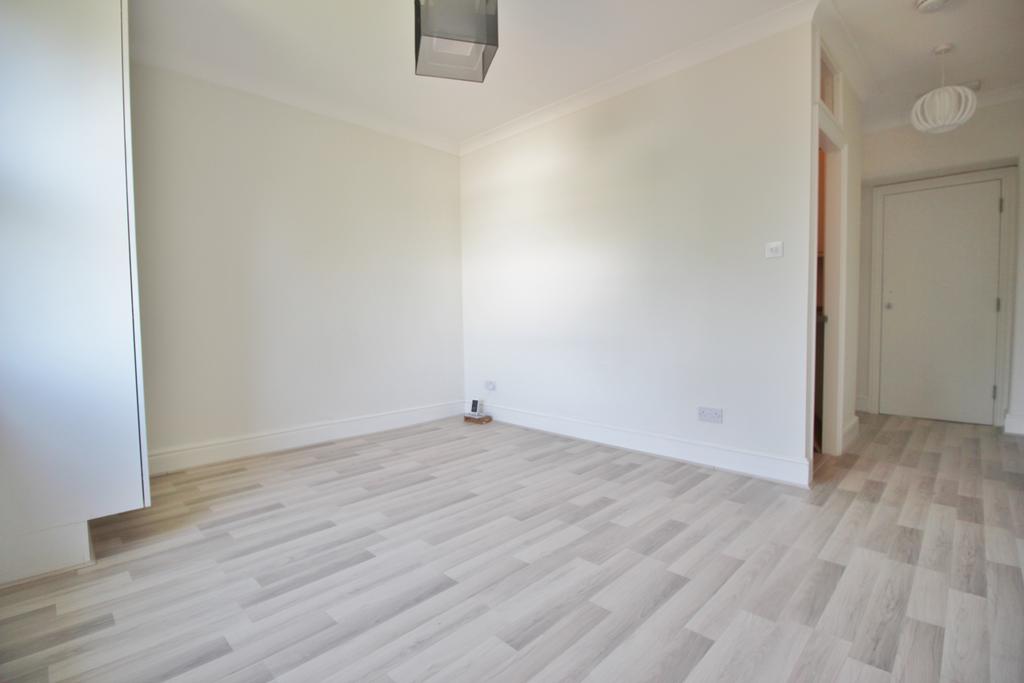 Living Room  / Bedroom
