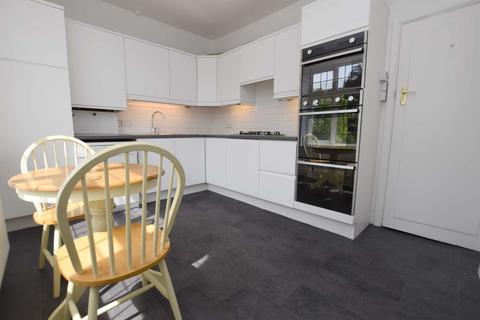 2 bedroom flat to rent, Winton Road, Bowdon, Altrincham, Cheshire, WA14