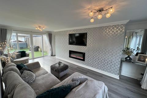 3 Heol Capel, Tonyrefail, Porth, CF39 8NN