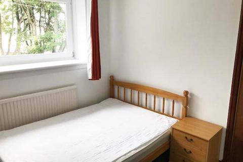 2 bedroom flat to rent, 12a Piries Lane, First Floor Flat, AB24