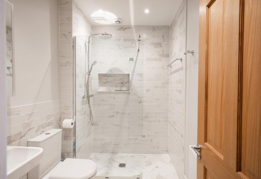 Bathroom ()