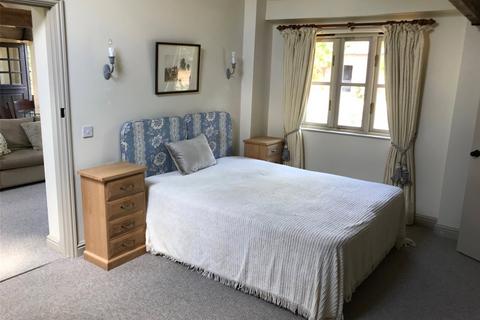 undefined, Shrob Lodge, Old Stratford, Milton Keynes, Buckinghamshire, MK19