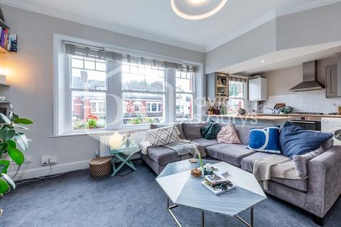 undefined, Ivy Gardens, Crouch End, London