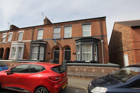 1 bedroom in a house share to rent, Bouverie Street, Chester