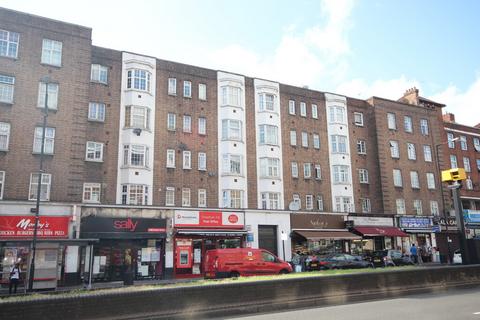 2 bedroom flat to rent, Wyatt Park Mansions, Streatham Hill, London SW2 4RN