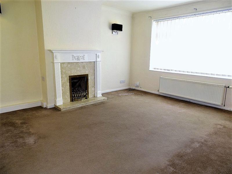 Manor Lane, Penwortham, Preston 2 bed semidetached bungalow £174,950