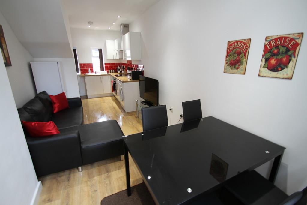 Apartment in Leicester, City of Leicester - View 5