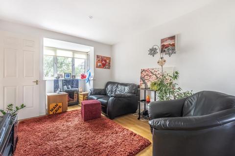 2 bedroom flat to rent, Cedar Court,  East Oxford,  OX4