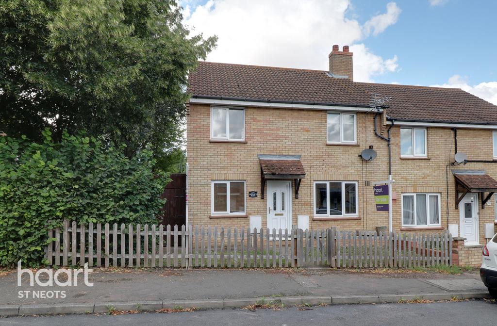 Monarch Road, St Neots 4 bed semidetached house £280,000
