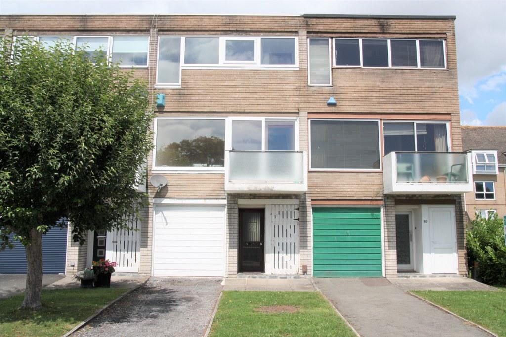 St Michaels Terrace, Plymouth PL1 3 bed terraced house £780 pcm (£180 pw)