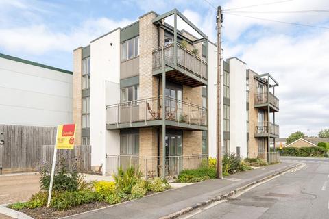 undefined, Butlers Drive,  Carterton,  OX18