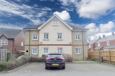 1 bedroom apartment to rent, Walsingham Close, Bedford MK42