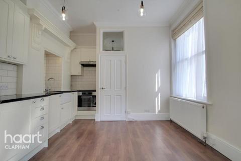 1 bedroom apartment to rent, Tremadoc Road, London