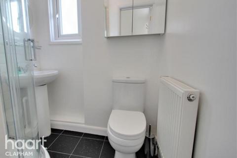 1 bedroom apartment to rent, Tremadoc Road, London