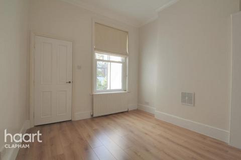 1 bedroom apartment to rent, Tremadoc Road, London