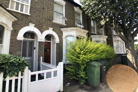 4 bedroom terraced house to rent, Wrigglesworth Street,  New Cross, SE14