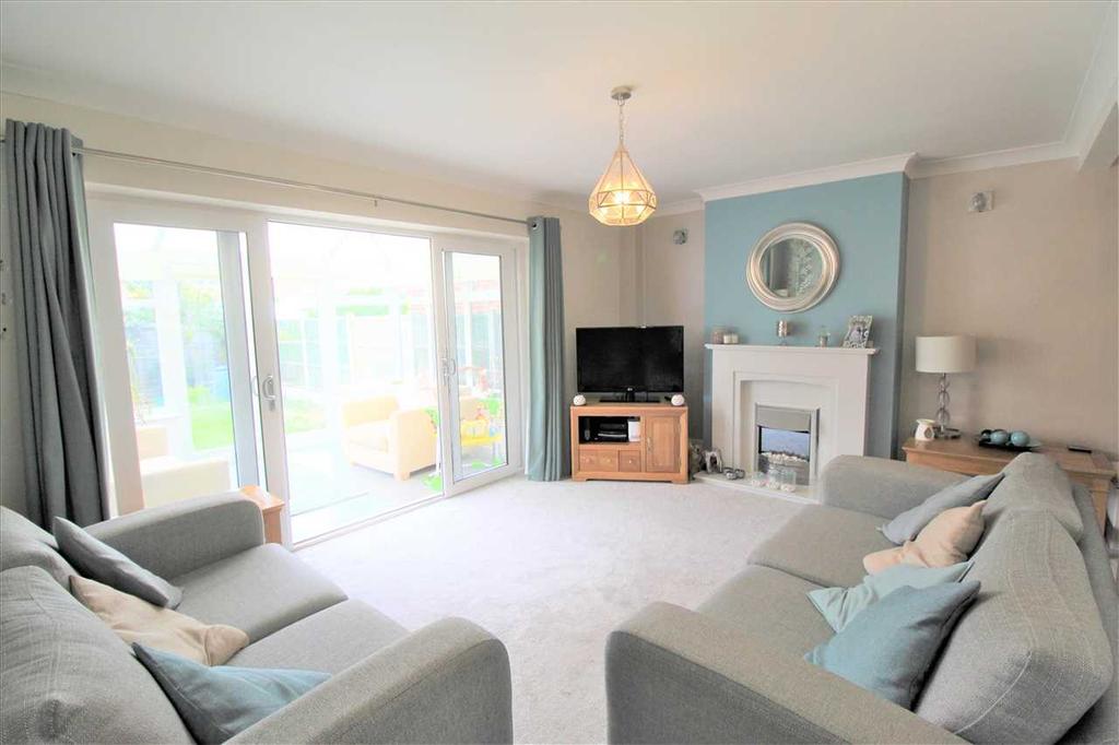 Woodley Street, Ruddington, Nottingham 4 bed semidetached house £285,000