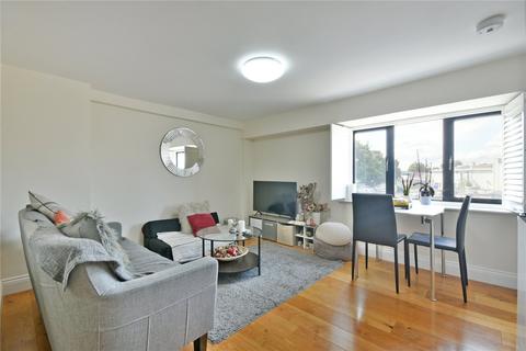 1 bedroom flat to rent, High Road, Dollis Hill, London, NW10