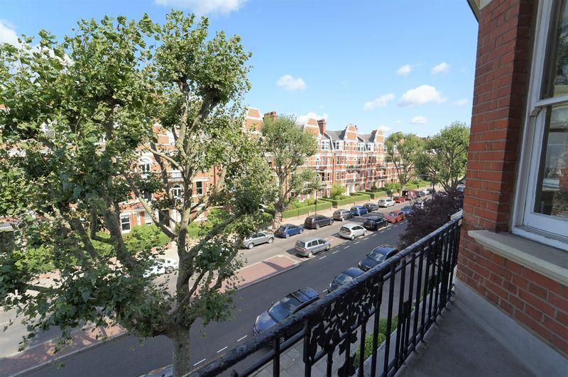 Biddulph Mansions 3 double bedrooms 3 bed apartment to rent £2,925