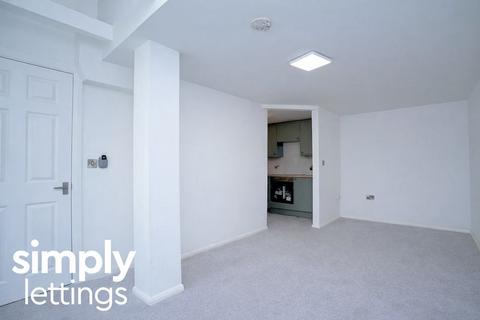 Studio to rent, Shirley Street, Hove