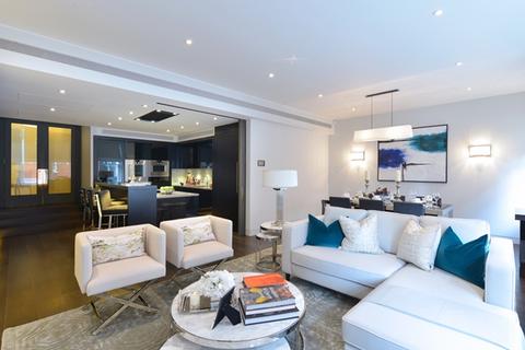 2 bedroom flat to rent, Duke Street W1