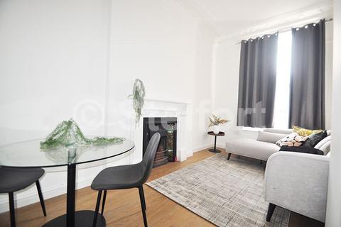 2 bedroom flat to rent, Junction Road, London, N19