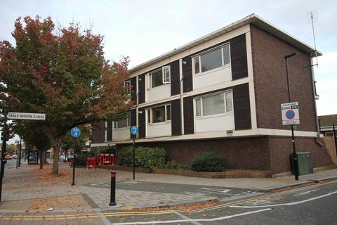 undefined, Brentford High Street Location