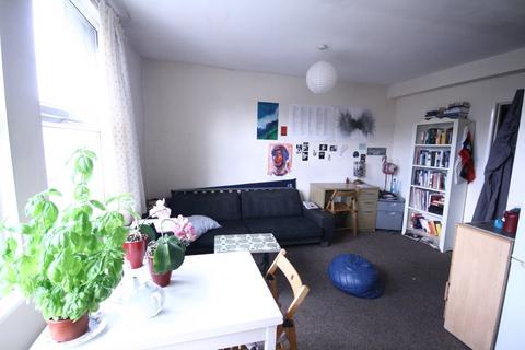 1 bedroom flat to rent, Chatsworth Road, Hackney